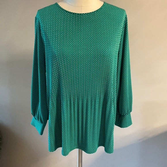 ADRIENNA PAPELL EMERALD GREEN WITH WHITE DOTS GENTLE PLEATED BLOUSE Size L - Picture 2 of 15